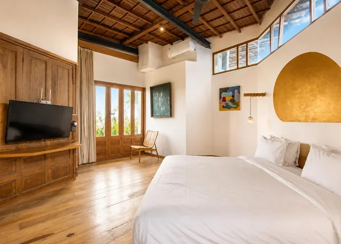 Elegant 1-Br Villa With Pool, 800M To Echo Beach