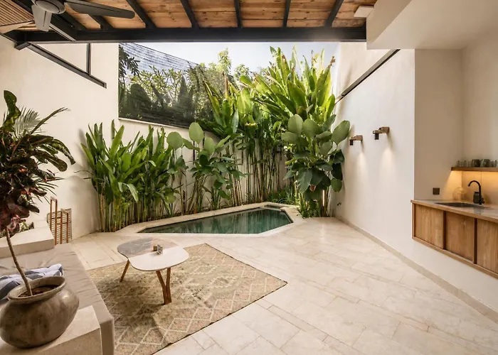 Cozy 1-Br Villa, 800M From Echo Beach
